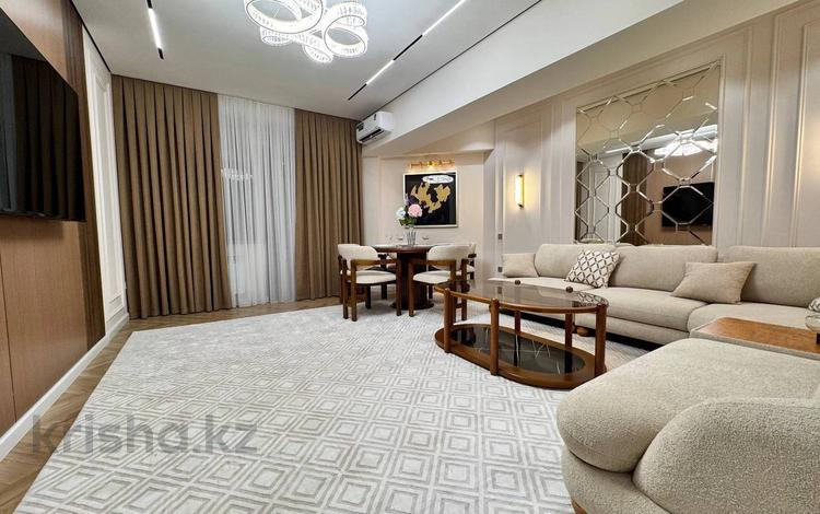 3-комнатная квартира · 95 м² · 6/13 этаж, Розыбакиева 247 за 800 000 ₸ в Алматы, Бостандыкский р-н — фото 2