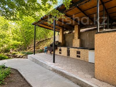 Жеке үй · 9 бөлме · 500 м² · 30 жүзд., Байшешек 2, бағасы: ~ 2 млн ₸ в Алматы, Бостандыкский р-н