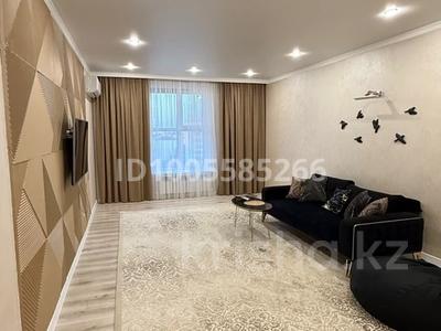 3-комнатная квартира · 87 м² · 8/10 этаж, мкр Женис, Мкр. Женис 11 за 45 млн 〒 в Уральске