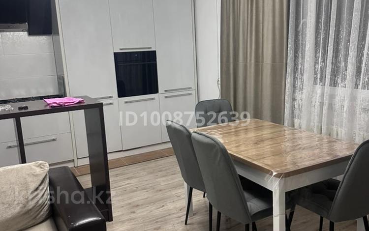 3-комнатная квартира · 90 м² · 1/5 этаж, мкр Думан-2 21 за 330 000 ₸ в Алматы, Медеуский р-н — фото 2