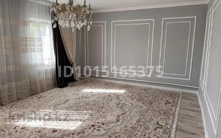 Часть дома · 4 комнаты · 150 м² · 10 сот., мкр Томарлы, Куткожина 37а за 27 млн ₸ в Атырау — фото 4