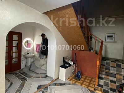 Отдельный дом · 6 комнат · 200 м² · 10 сот., мкр Калкаман-2, Тайторы батыр 137 — Тайторы батыр Абая за 135 млн ₸ в Алматы, Наурызбайский р-н