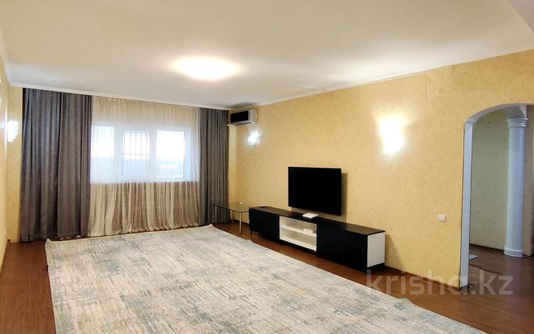 3-комнатная квартира · 90 м² · 14/16 этаж, Самал 4 — Мкр Самал, пр.Республики, Набережная за 43 млн ₸ в Астане, Сарыарка р-н — фото 2