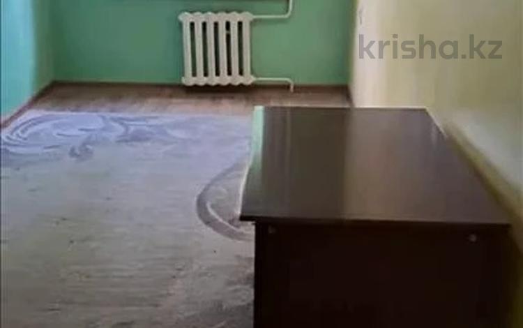 3-бөлмелі пәтер · 60 м² · 2/4 қабат, №1 ш/а., бағасы: 33.5 млн ₸ в Алматы, Ауэзовский р-н — фото 2