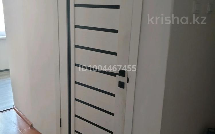 2-бөлмелі пәтер · 49.5 м² · 4/4 қабат, 1мкр 3дом, бағасы: 19.5 млн ₸ в Конаеве — фото 2