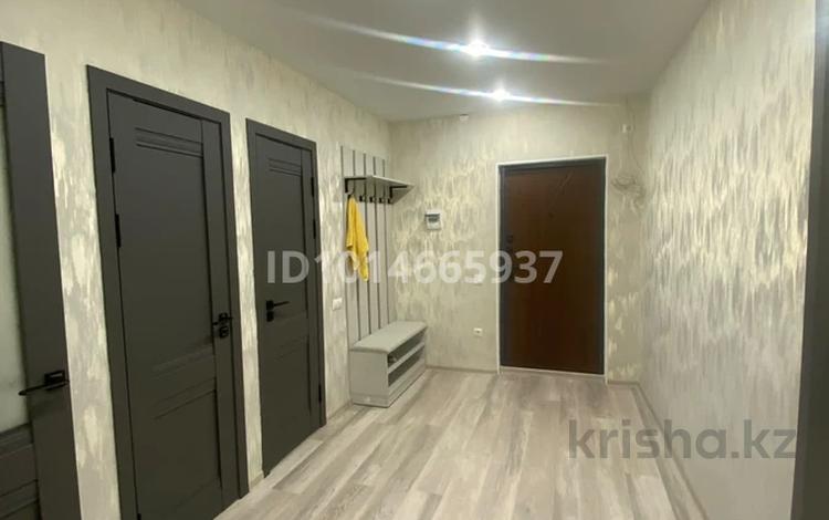 2-комнатная квартира · 60 м², Ауэзова 32 за 500 000 ₸ в Алматы, Алмалинский р-н — фото 2