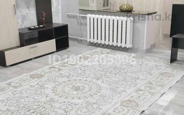 1-комнатная квартира · 40 м² · 1/4 этаж, 4-й мкр 26 — Напротив "Riweira" за 110 000 ₸ в Актау — фото 2