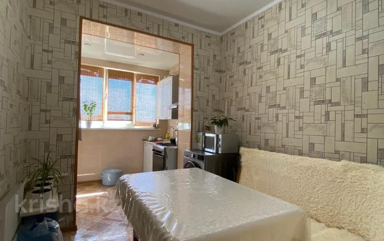 3-комнатная квартира · 70 м² · 5/5 этаж, 27-й мкр 38 за 15.5 млн ₸ в Актау — фото 9