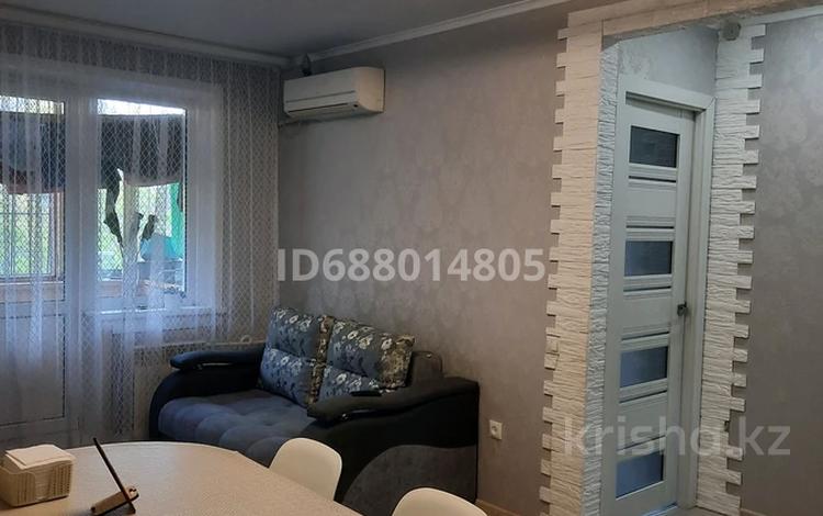 3-комнатная квартира, 60 м², 5/5 этаж, Назарбаева 8 8 за 18.5 млн 〒 в Павлодаре — фото 2