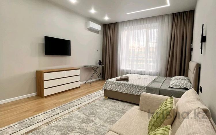 1-комнатная квартира · 56 м² · 3/9 этаж, мкр. Алтын орда, Санкибай батыра 177А — проспект Санкибай батыра -Молдагулова за 16 000 ₸ в Актобе — фото 2