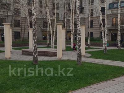 3-бөлмелі пәтер · 135 м² · 3/5 қабат, Мирас ш/а. 157, бағасы: 135 млн ₸ в Алматы, Бостандыкский р-н