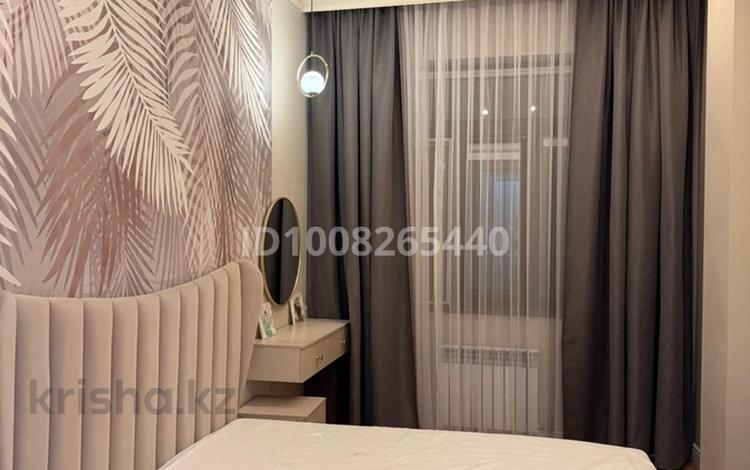 3-бөлмелі пәтер · 105 м² · 14/14 қабат, 16-й мкр 69, бағасы: 38 млн ₸ в Актау — фото 2