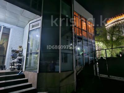 Аренда комнат в Алматы: 12 комнат · 420 м², Кармысова 82 — Курмангазы за 5 000 〒 12 комнат · 420 м², Кармысова 82 — Курмангазы за 5 000 〒 в Алматы, Медеуский р-н
