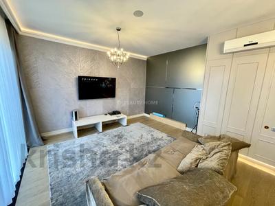3-бөлмелі пәтер · 120 м² · 3/3 қабат, Аль- Фараби 116 — Жамакаева, бағасы: 1.5 млн ₸ в Алматы, Медеуский р-н