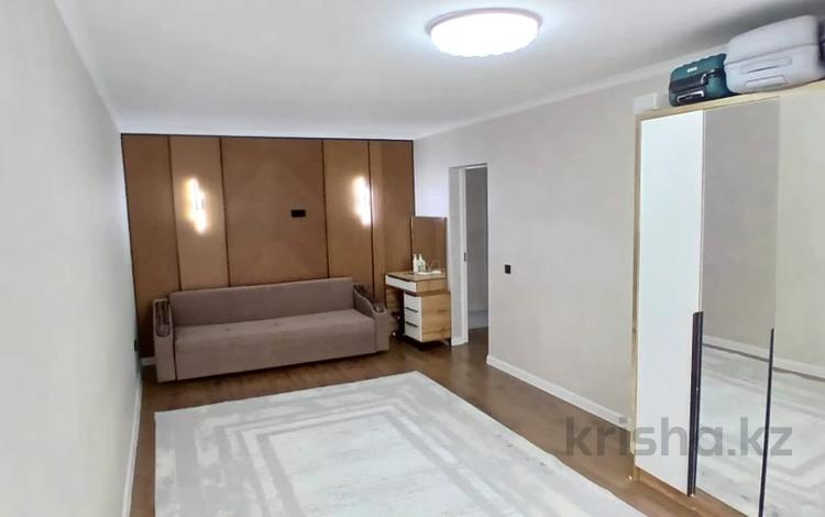 2-комнатная квартира · 47 м² · 2/10 этаж, мкр Аккент за 26.8 млн ₸ в Алматы, Алатауский р-н — фото 9