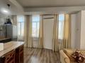 2-комнатная квартира · 73.5 м² · 8/16 этаж, 17-й мкр 23 за 300 000 ₸ в Актау — фото 8