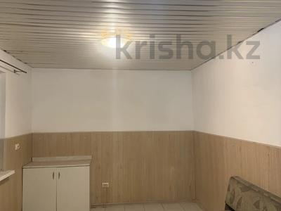 Отдельный дом · 3 комнаты · 100 м², Жумабвева 142 за 250 000 〒 в Алматы, Жетысуский р-н