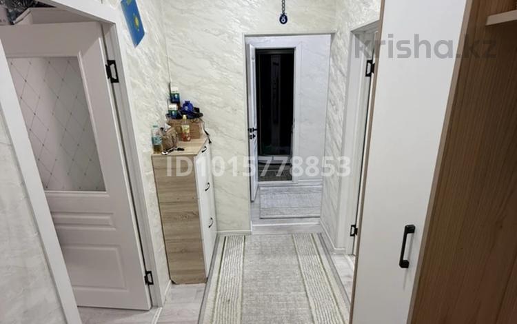 2-бөлмелі пәтер · 60 м² · 3/5 қабат, Абая 87, бағасы: 22 млн ₸ в Жезказгане — фото 2