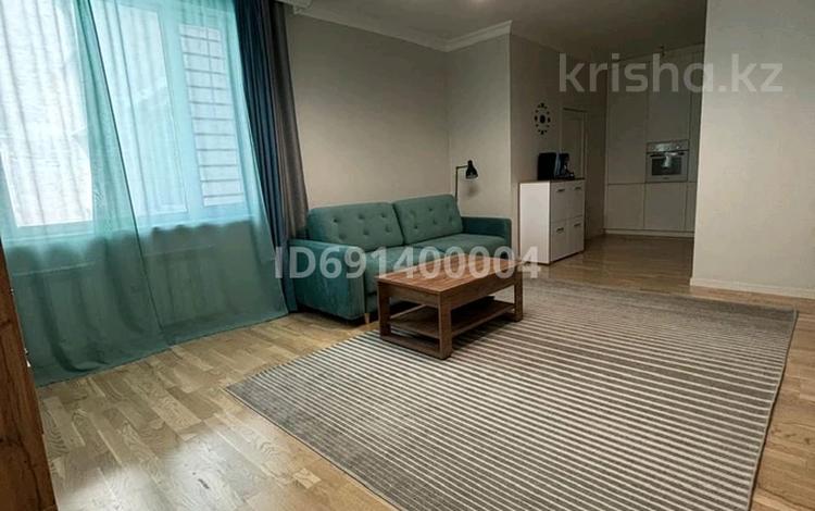 3-комнатная квартира, 92 м², 9/13 этаж, мкр Комсомольский, Керей, Жәнібек хандар — Мангилик ел