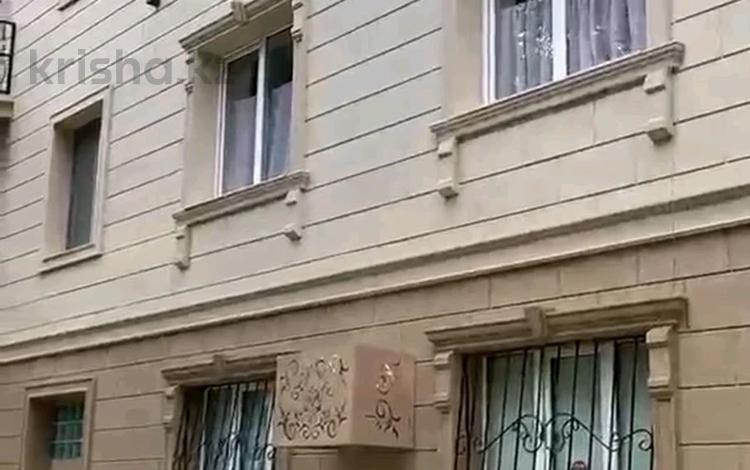 3-комнатная квартира · 78 м² · 4/4 этаж, Казыбек би 85 — Чайковского за 480 000 ₸ в Алматы, Алмалинский р-н — фото 2