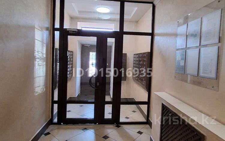 2-комнатная квартира · 43.5 м² · 6/12 этаж, Рыскулбекова 31/1 — ЕНУ , Евразия, Орбита, 7 Поликлиника, Встреча за 23.5 млн ₸ в Астане, Алматы р-н — фото 2