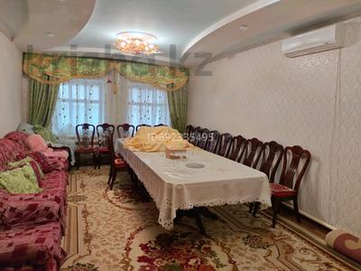 Отдельный дом • 6 комнат • 150 м² • 14 сот., Жапар Байбосынов 18 — Школы за 25 млн 〒 в Сарыкемере