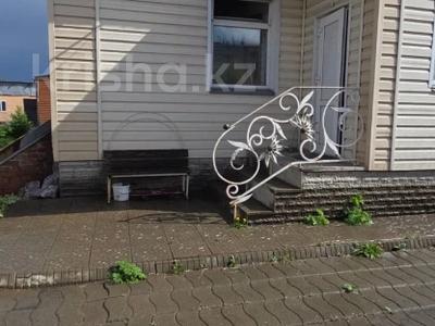 Отдельный дом · 3 комнаты · 78.8 м² · 6 сот., Фрунзе 33 за 20 млн ₸ в Усть-Каменогорске