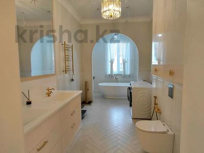 Жеке үй · 7 бөлме · 570 м² · 10 жүзд., Мирная — Маргулана, бағасы: 7 млн ₸ в Астане