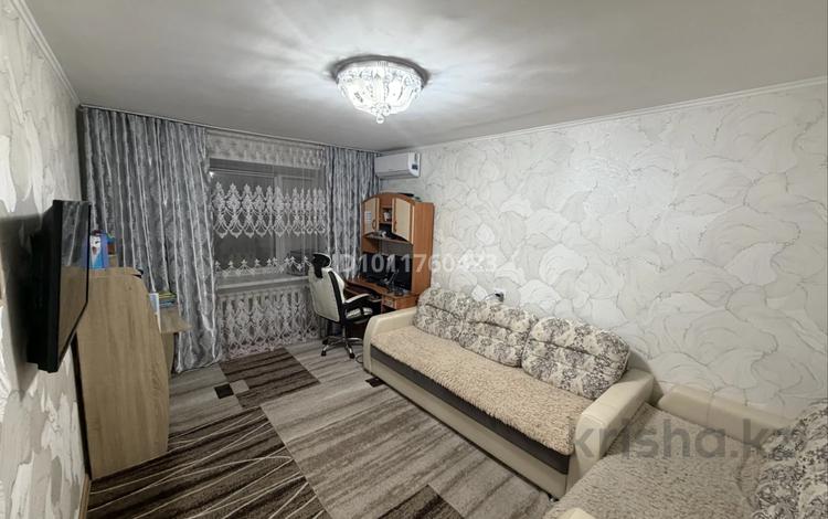 2-бөлмелі пәтер · 48.6 м² · 4/5 қабат, 3 микрорайон 2 дом, бағасы: 10 млн ₸ в Шемонаихе — фото 2