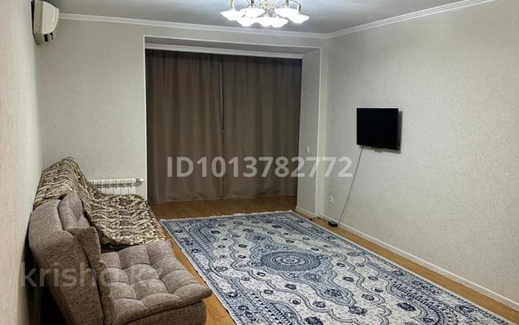 1-комнатная квартира · 33.3 м² · 8/9 этаж, мкр Юго-Восток, Республики 18 за 14.2 млн ₸ в Караганде, Казыбек би р-н — фото 2