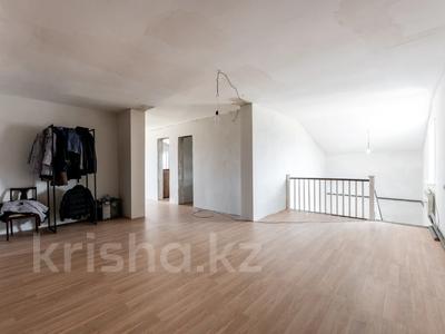 Отдельный дом · 6 комнат · 362 м² · 10 сот., мкр Уркер, Мкр Уркер Амир Едыге 20 за 80 млн 〒 в Астане, Нура р-н