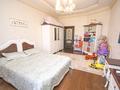 4-бөлмелі пәтер · 120 м² · 3/9 қабат, Омарова — Жамал Омарова, бағасы: 130 млн ₸ в Алматы, Медеуский р-н — фото 11