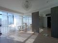 3-комнатная квартира · 93.5 м² · 11/13 этаж, Ади Шарипова 145 за 105 млн ₸ в Алматы, Алмалинский р-н — фото 2