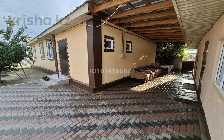 Отдельный дом · 4 комнаты · 128 м² · 10 сот., Бейбитшилик 7 — Детский сад Том и Джерри,школа рядом и центр тоже рядом за 33 млн ₸ в Байкент — фото 2