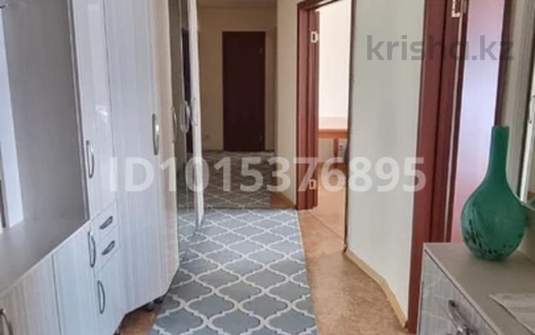 3-бөлмелі пәтер · 74 м² · 6/9 қабат, Юность 19А, бағасы: 33 млн ₸ в Семее — фото 2