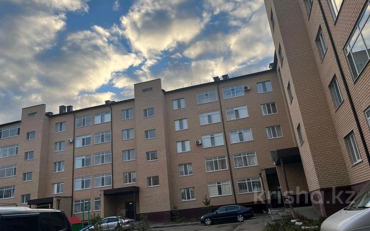 3-бөлмелі пәтер · 80 м² · 3/5 қабат, Сары арка 21В — Сыр сулу Мега, бағасы: 350 000 ₸ в Кокшетау — фото 2
