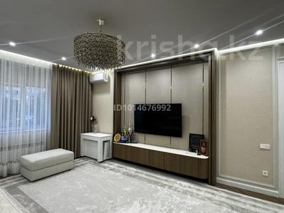 3-комнатная квартира · 90 м² · 2/10 этаж, Степной 2 18/1 за 70.5 млн ₸ в Караганде, Казыбек би р-н