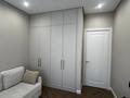 3-бөлмелі пәтер · 90 м² · 2/10 қабат, Степной 2 18/1, бағасы: 70.5 млн ₸ в Караганде, Казыбек би р-н — фото 21