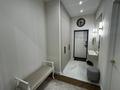 3-бөлмелі пәтер · 90 м² · 2/10 қабат, Степной 2 18/1, бағасы: 70.5 млн ₸ в Караганде, Казыбек би р-н — фото 26