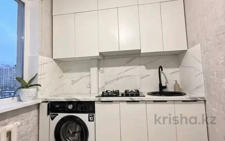 3-бөлмелі пәтер · 60 м² · 3/4 қабат, Владимира Радостовца 152И, бағасы: 38 млн ₸ в Алматы, Бостандыкский р-н — фото 3