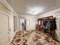 Отдельный дом · 17 комнат · 800 м² · 10 сот., Сапак Датка 10б — Университет «Мирас» за 180 млн ₸ в Шымкенте, Аль-Фарабийский р-н