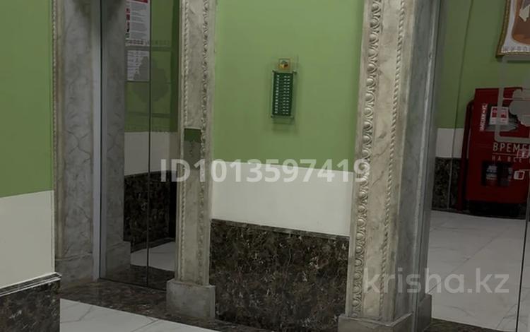 1-комнатная квартира · 34 м² · 14/15 этаж, Кабанбай батыра 48а — Рядом станция ЛРТ за 230 000 ₸ в Астане, Есильский р-н — фото 2