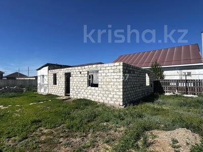 Отдельный дом · 1 комната · 45 м² · 10 сот., жилой массив Кызылжар 900 — Остановка Хан магазин Алима за 8 млн ₸ в Актобе