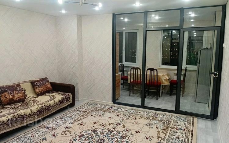 3-бөлмелі пәтер · 70 м² · 3/9 қабат, Нұрсәт ш/а 54 — Көк Үй. Оқимыз, бағасы: 180 000 ₸ в Шымкенте, Каратауский р-н — фото 2