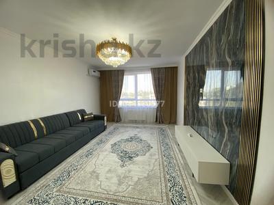 2-комнатная квартира · 71 м² · 5/12 этаж, мкр Тастак-2, Торекулова 91 за 500 000 ₸ в Алматы, Алмалинский р-н