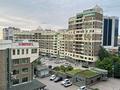 2-бөлмелі пәтер · 55 м² · 5/12 қабат, мкр Самал-2 78, бағасы: 56 млн ₸ в Алматы, Медеуский р-н — фото 13