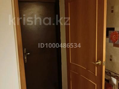 3-комнатная квартира · 65.2 м² · 1/2 этаж, Матросова — Дом культуры геолог за 15.5 млн 〒 в Актобе, жилой массив Жилянка