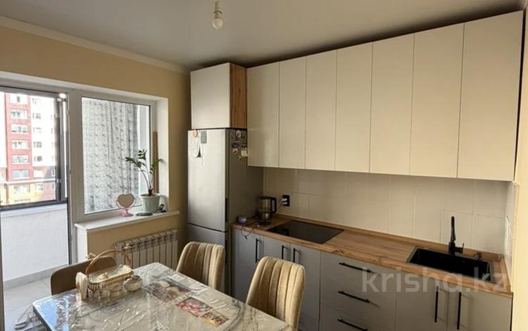 1-комнатная квартира · 43 м² · 5/9 этаж, ул. Абикен Бектуров 17/2 за ~ 26 млн ₸ в Астане, Есильский р-н — фото 2