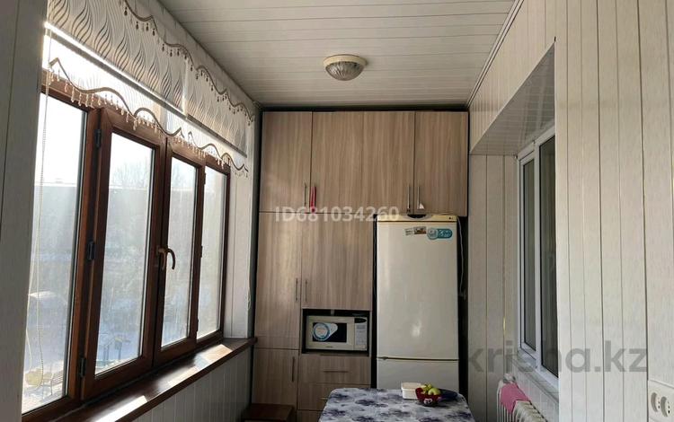 3-комнатная квартира · 64.2 м² · 2/4 этаж, Көшеней 78 — Абая за 32 млн ₸ в Таразе — фото 2