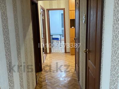 4-комнатная квартира · 79 м² · 3/5 этаж, 4 микрорайон 7 — 4 микрорайон 7 дом третий этаж за 200 000 〒 в Аксае